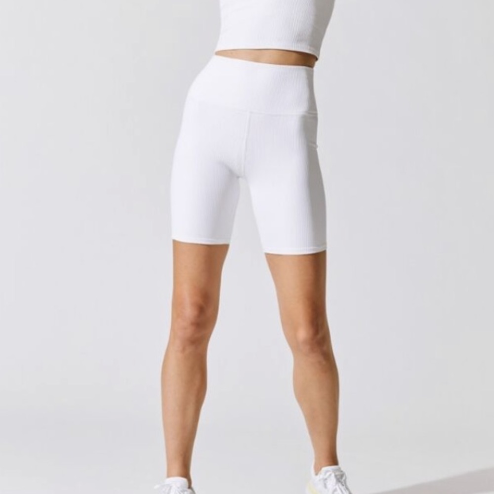 New with Tags Carbon38 Ribbed Bike Short